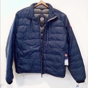 Men’s XL authentic NWT Canada Goose Lodge Jacket
